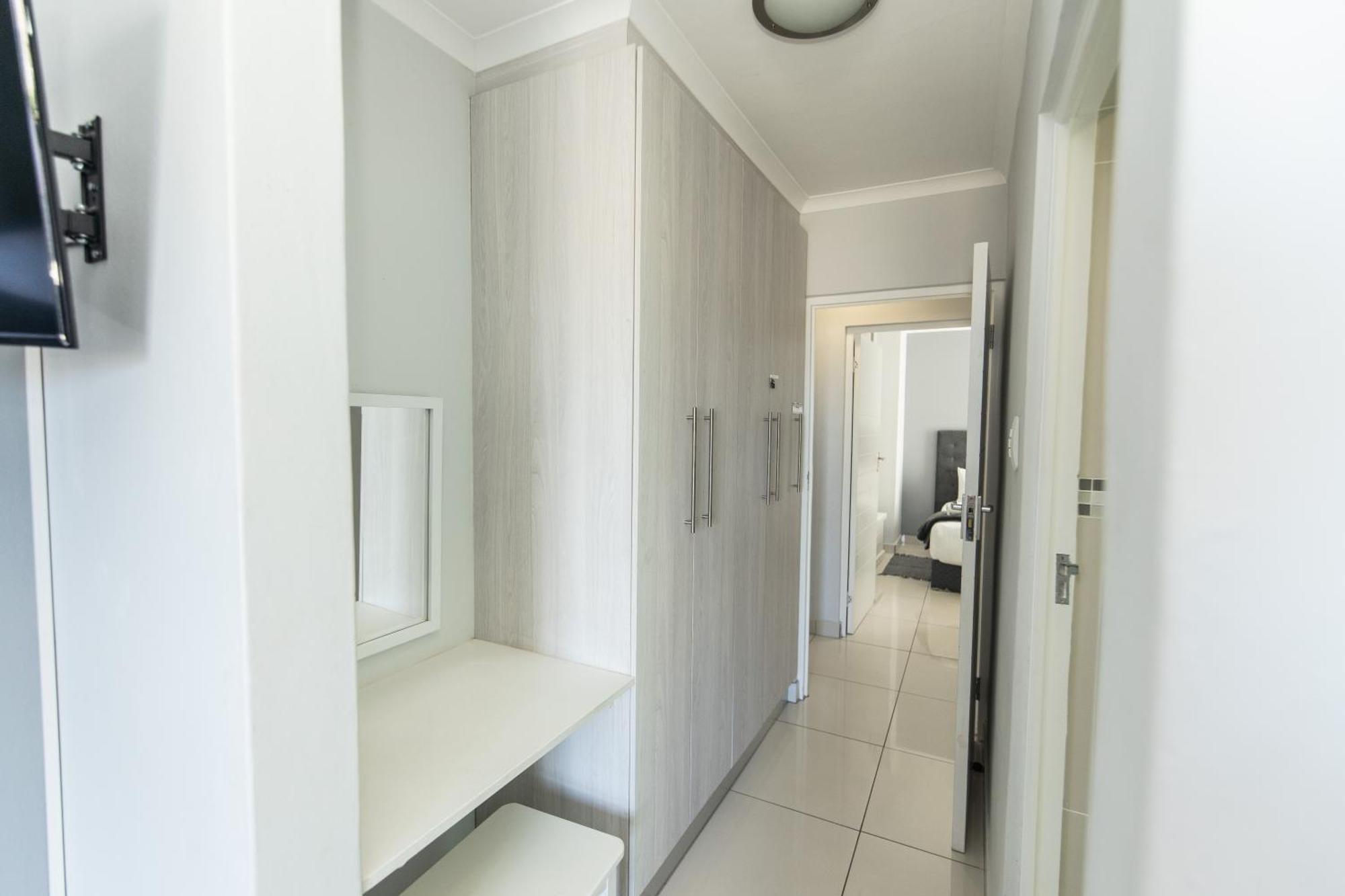 Summerseas Beach Living Порт Елизабет Екстериор снимка