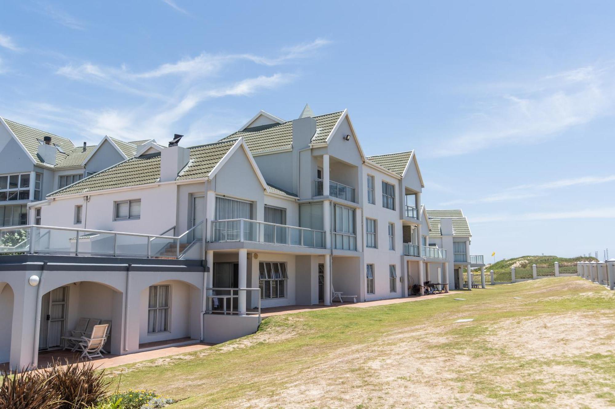 Summerseas Beach Living Порт Елизабет Екстериор снимка